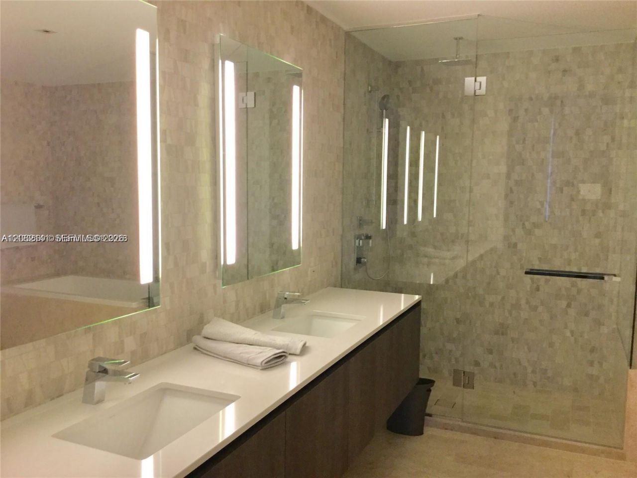 88 SW 7th St , Unit 2605, Miami, FL 33130 Photo