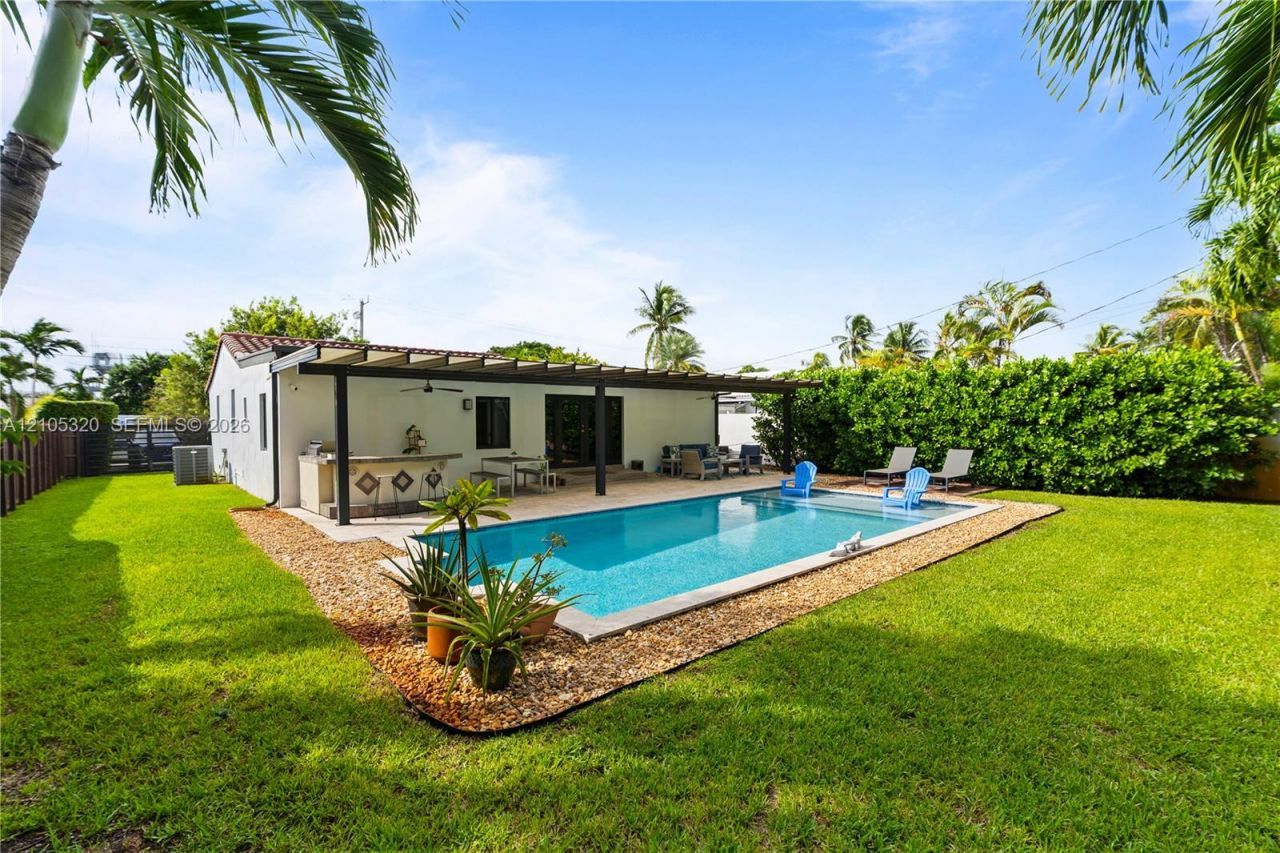 6217 SW 16th St, West Miami, FL 33155 Photo