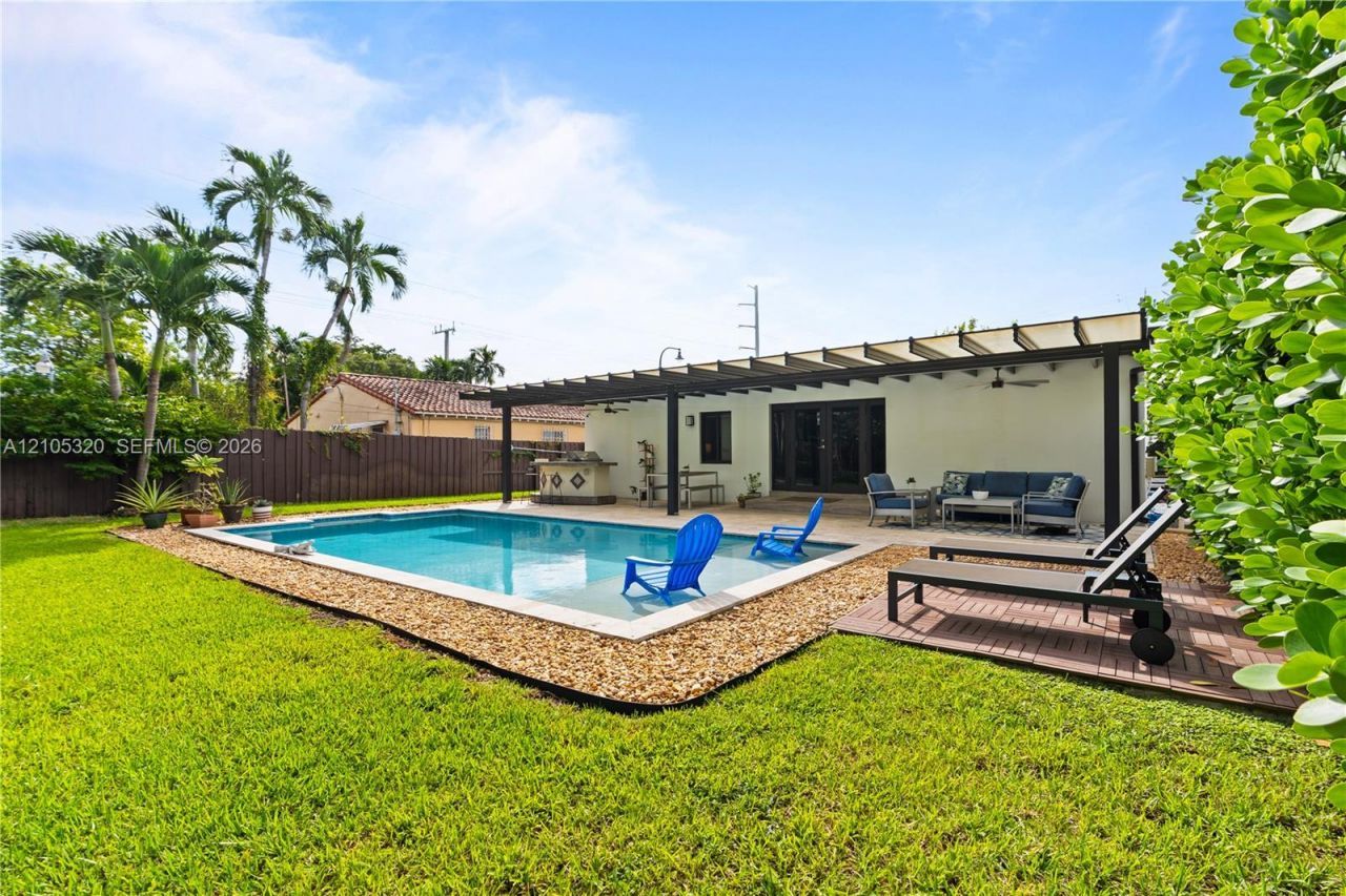 6217 SW 16th St, West Miami, FL 33155 Photo