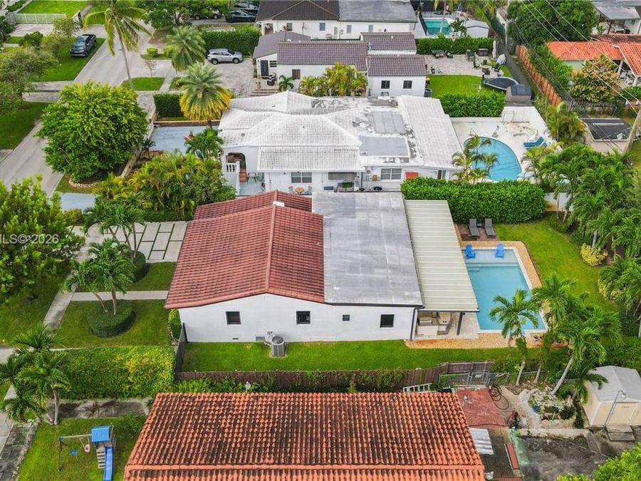 Property Image 43