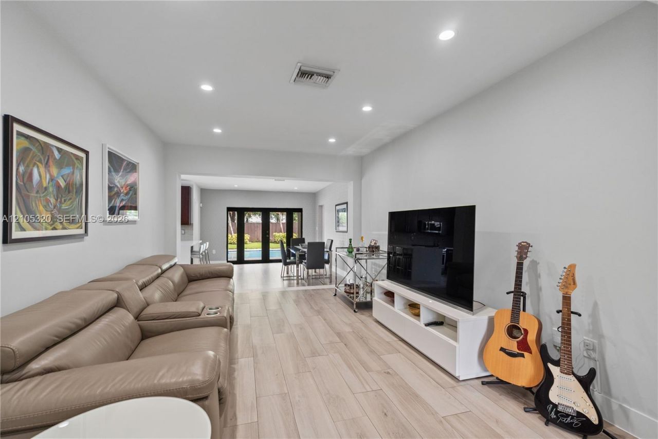 6217 SW 16th St, West Miami, FL 33155 Photo