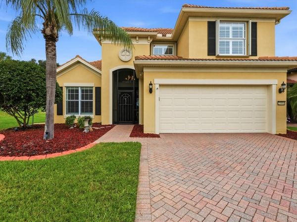 23901 WAVERLY CIRCLE , VENICE, FL 34293