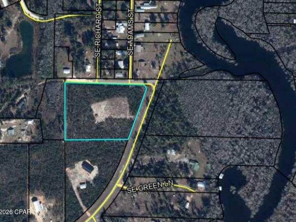 12158 SE Oak Grove Road , Kinard, FL 32449