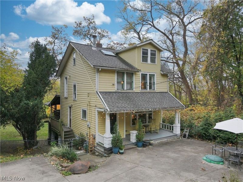 2863 W 11th Street, Cleveland, OH 44113 Photo 1