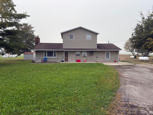 1304 Spring Valley Road , London, OH 43140