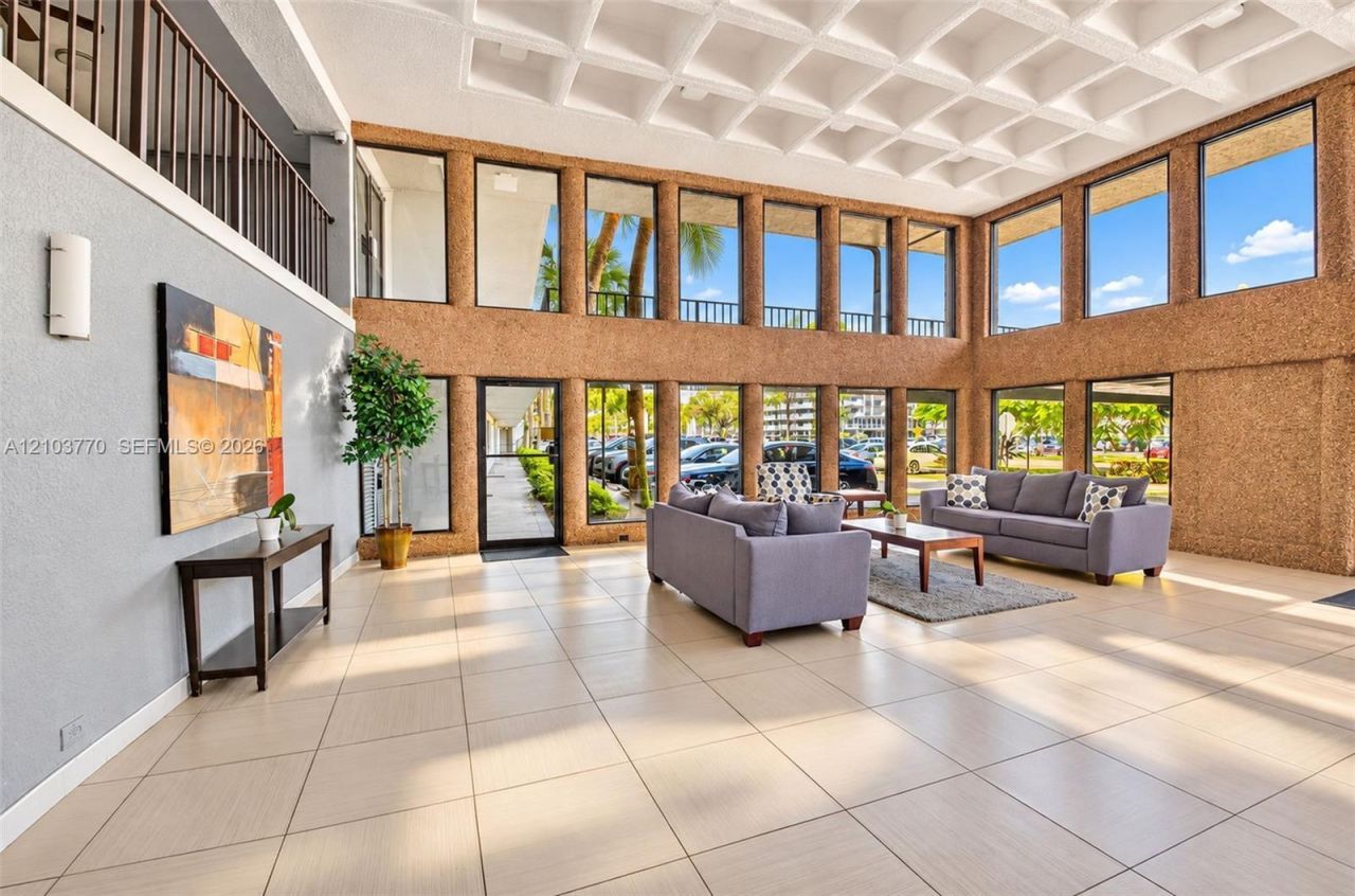9440 SW 8th St , Unit 309, Boca Raton, FL 33428 Photo