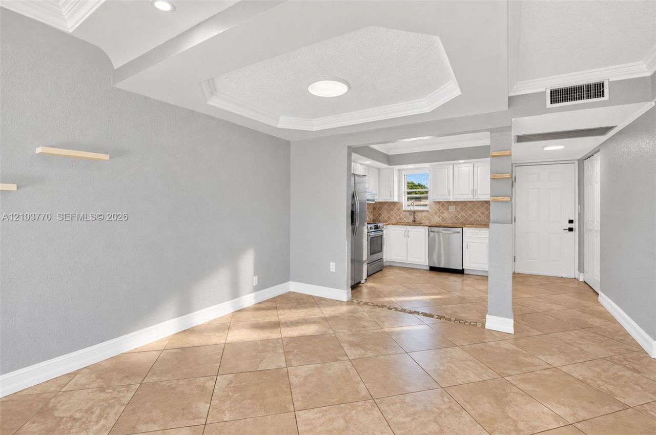 9440 SW 8th St , Unit 309, Boca Raton, FL 33428 Photo