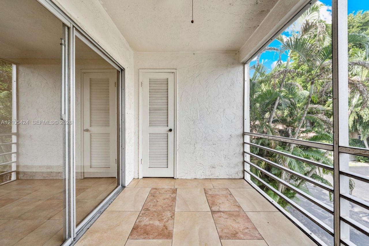 8605 W Sample Rd , Unit 210, Coral Springs, FL 33065 Photo