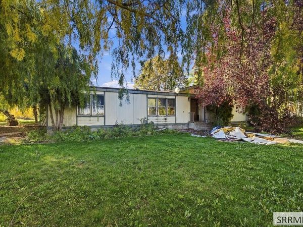 3069 W 3200 S, REXBURG, ID 83440