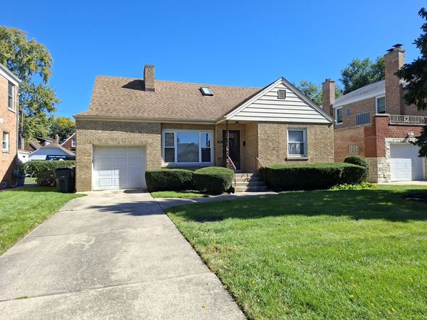 6631 N Saint Louis Avenue, Lincolnwood, IL 60712
