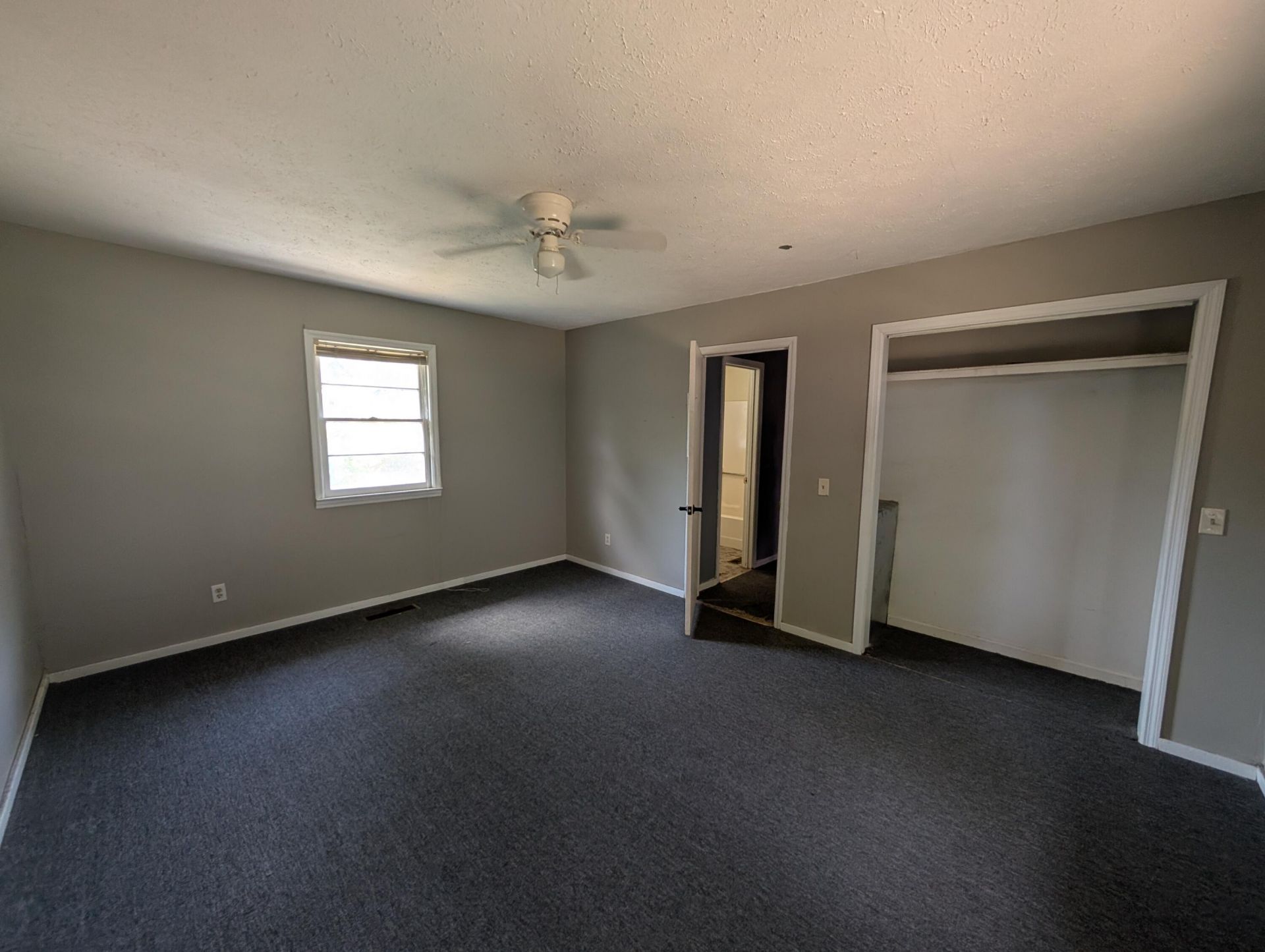 331 E Reaves Avenue Photo 13
