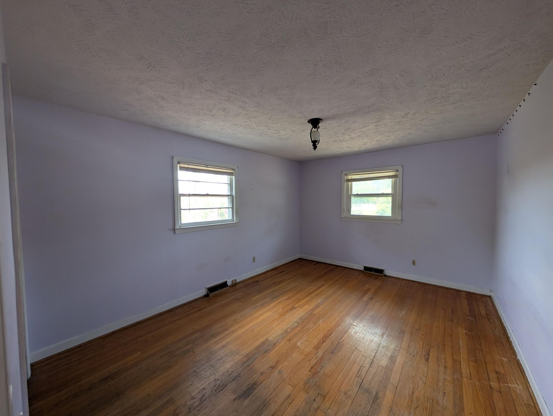 331 E Reaves Avenue Photo 18