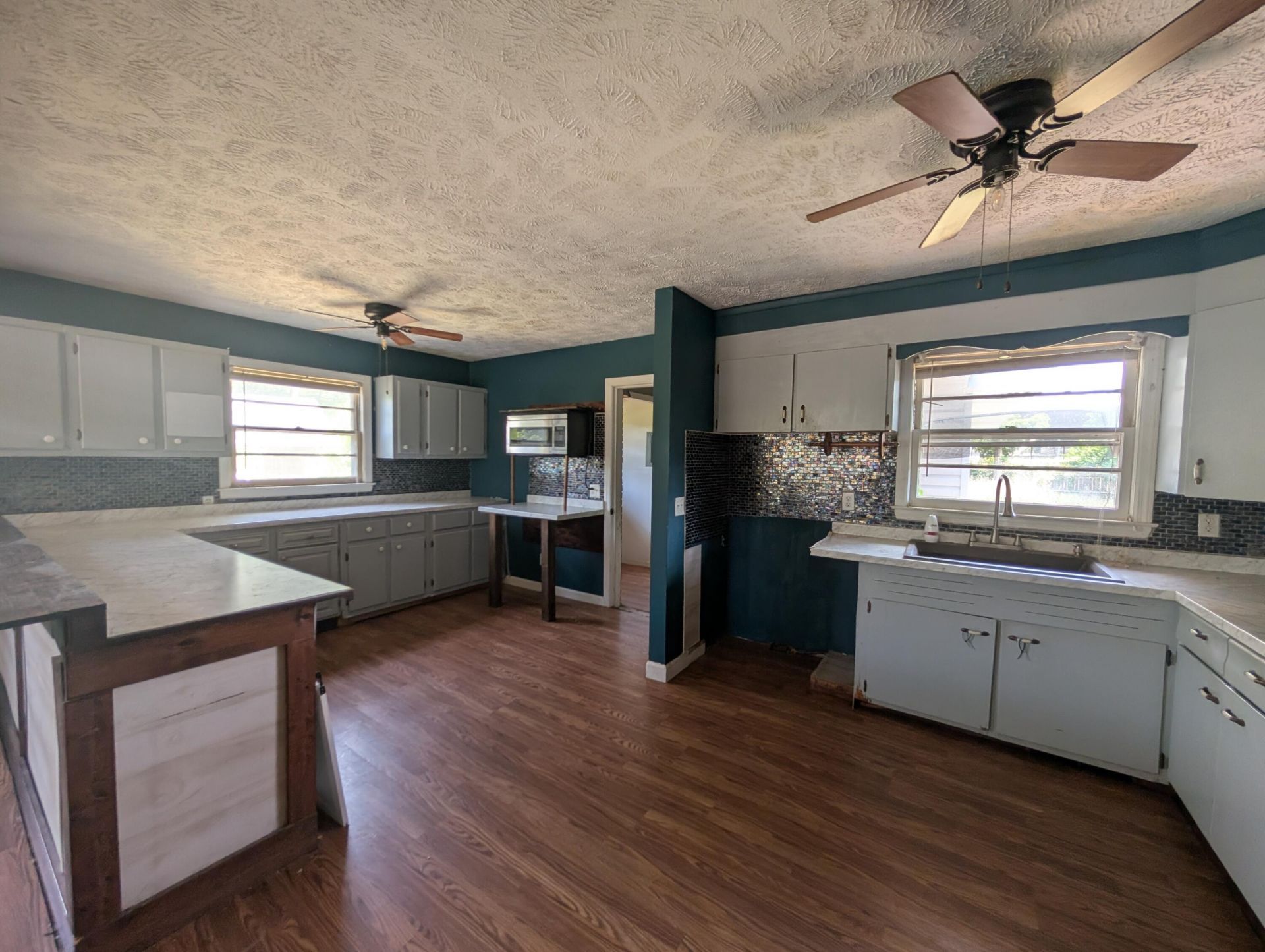 331 E Reaves Avenue Photo 7