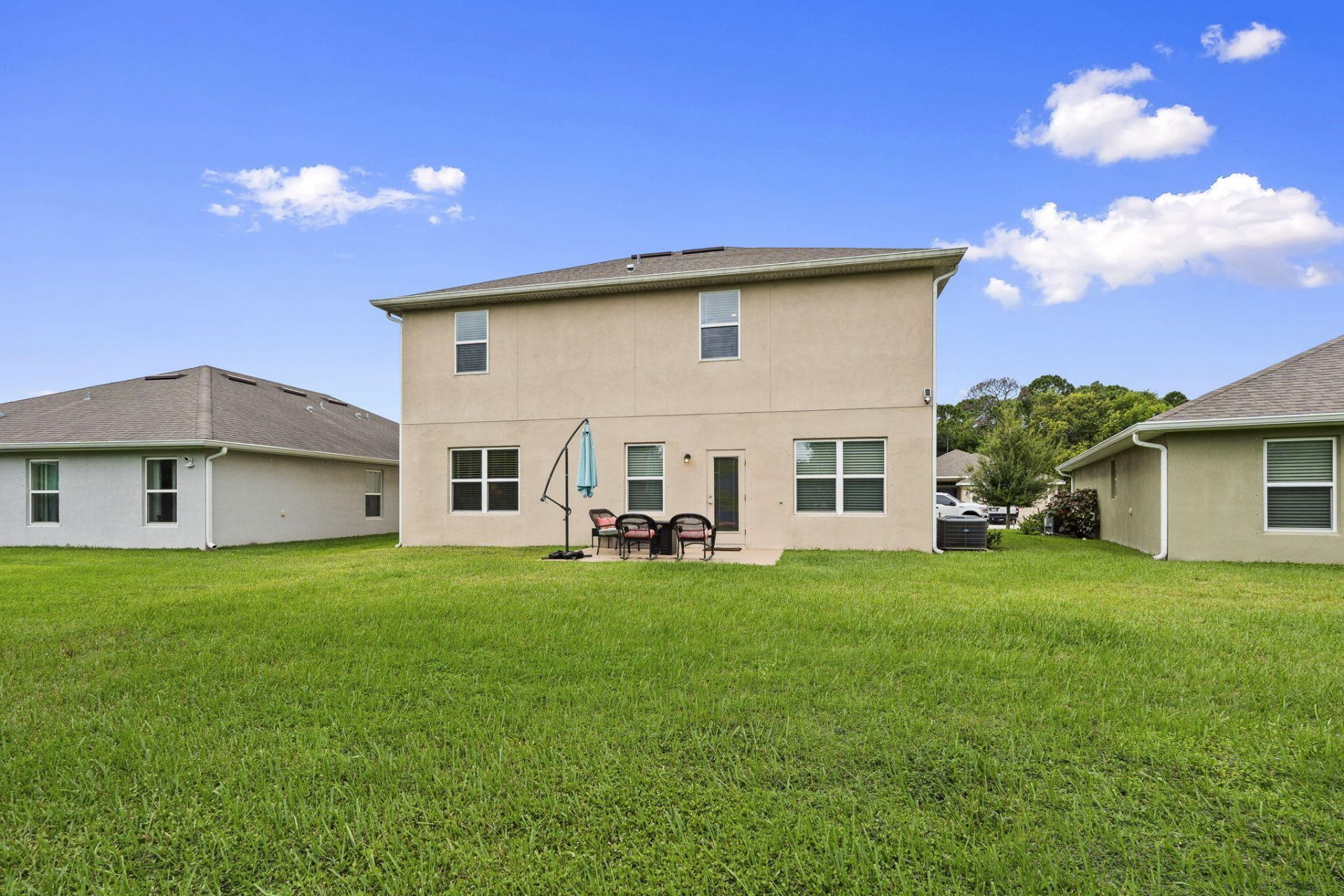 861 NE Whistling Duck Way, Port Saint Lucie, FL 34983 Photo