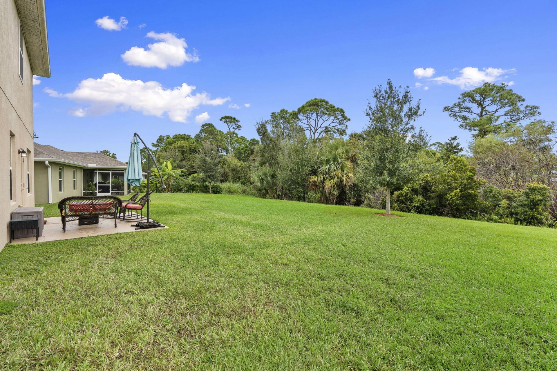 861 NE Whistling Duck Way, Port Saint Lucie, FL 34983 Photo