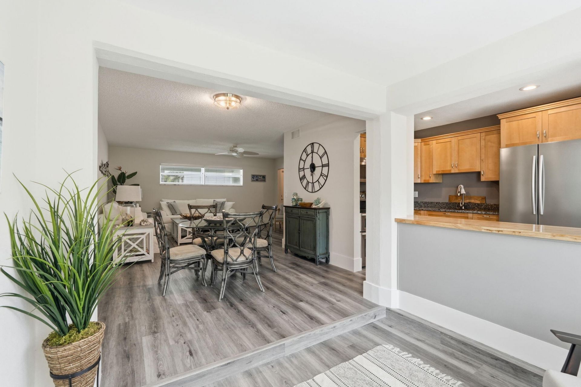 20 Colonial Club Drive, Unit 202, Boynton Beach, FL 33435 Photo