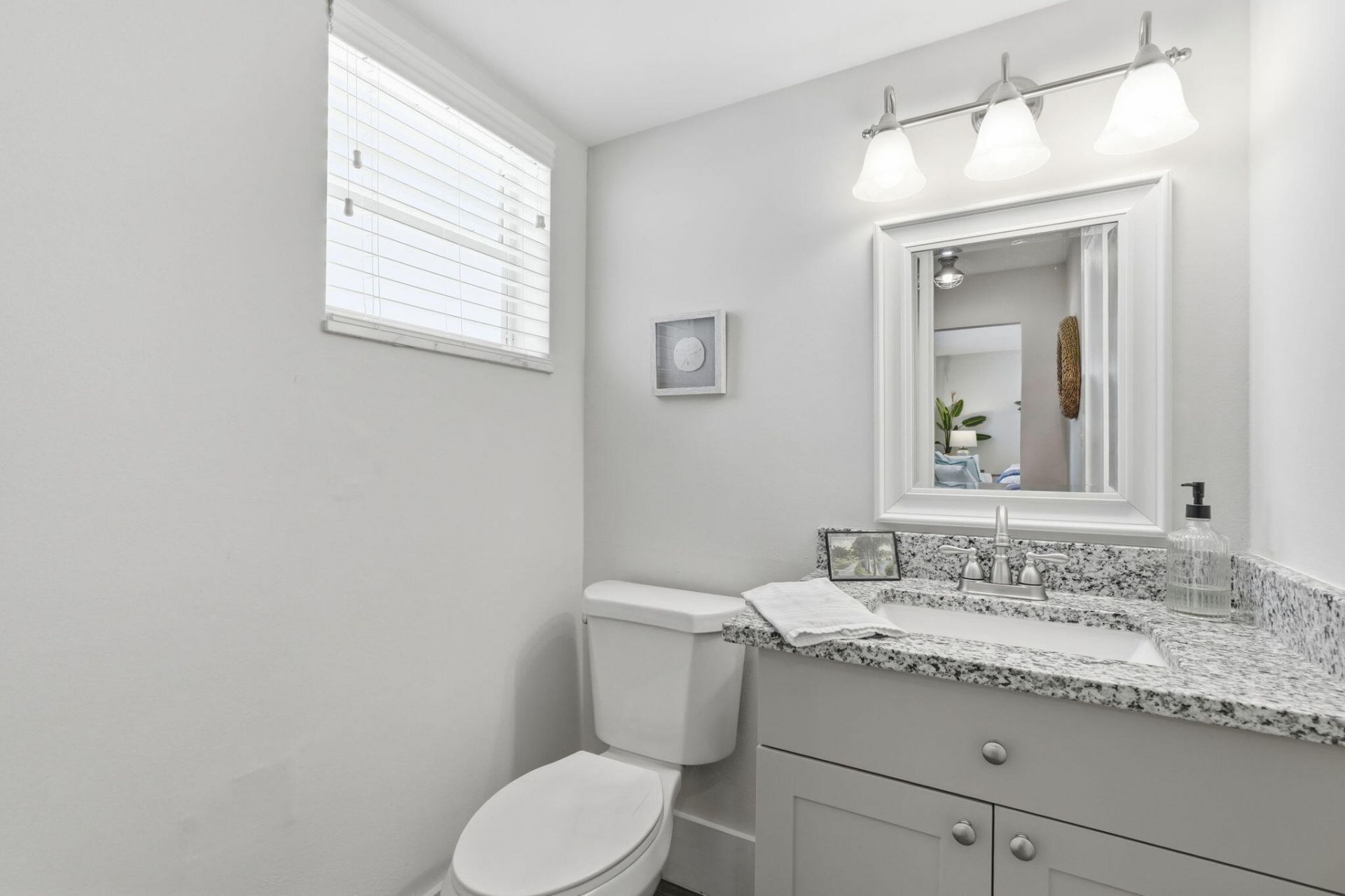 20 Colonial Club Drive, Unit 202, Boynton Beach, FL 33435 Photo
