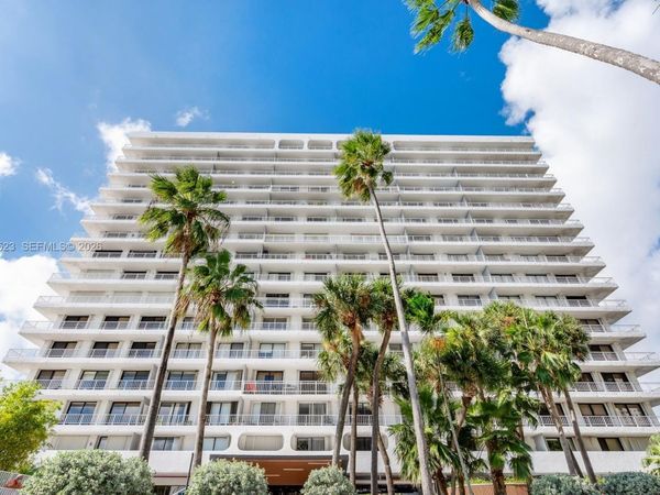 200 SE 15th Rd , Unit PH-A, Miami, FL 33129
