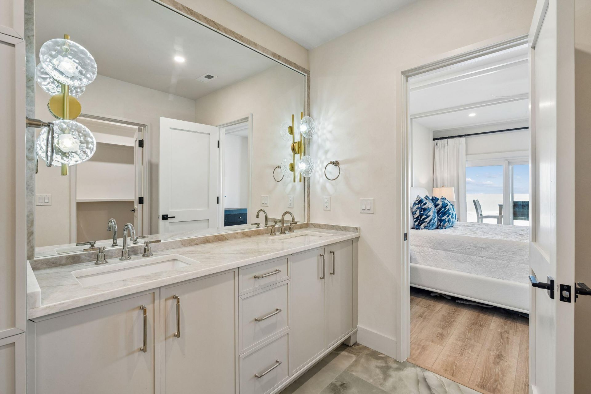 1401 Ocean Club Villas Photo 24