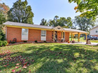505 Dawnridge Drive, Lynchburg, VA 24502