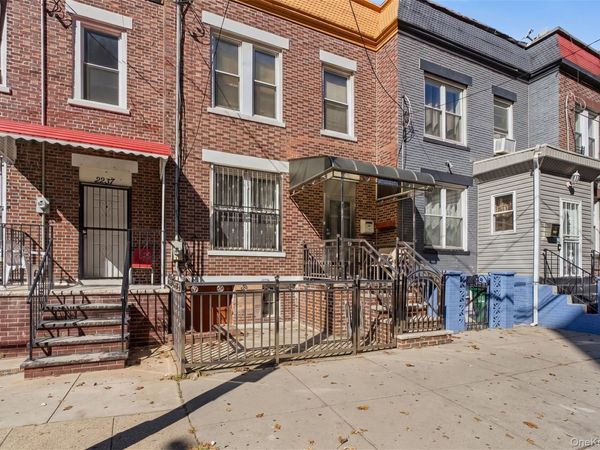 2239 Tiebout Avenue , Bronx, NY 10457
