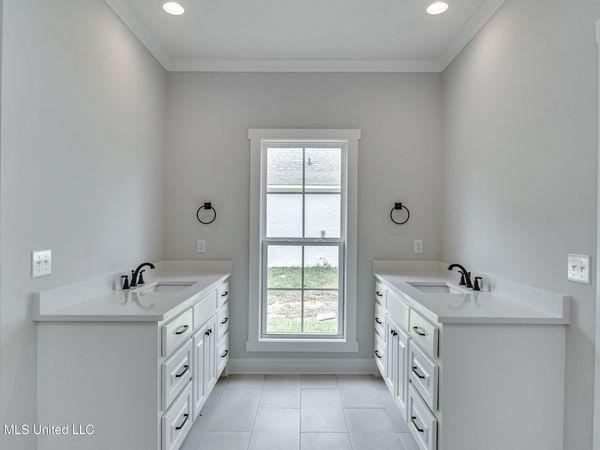 124 Grayson Way, Madison, MS 39110