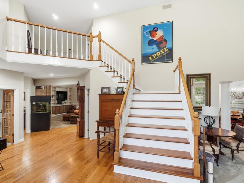 1237 Whispering Meadow Court , New Albany, OH 43054 Photo 4