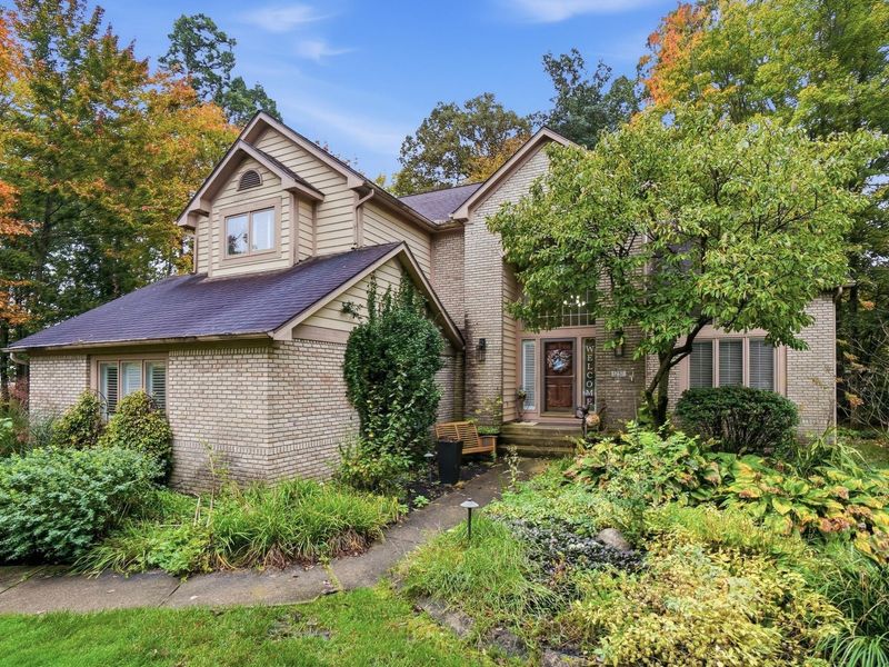 1237 Whispering Meadow Court , New Albany, OH 43054 Photo 8