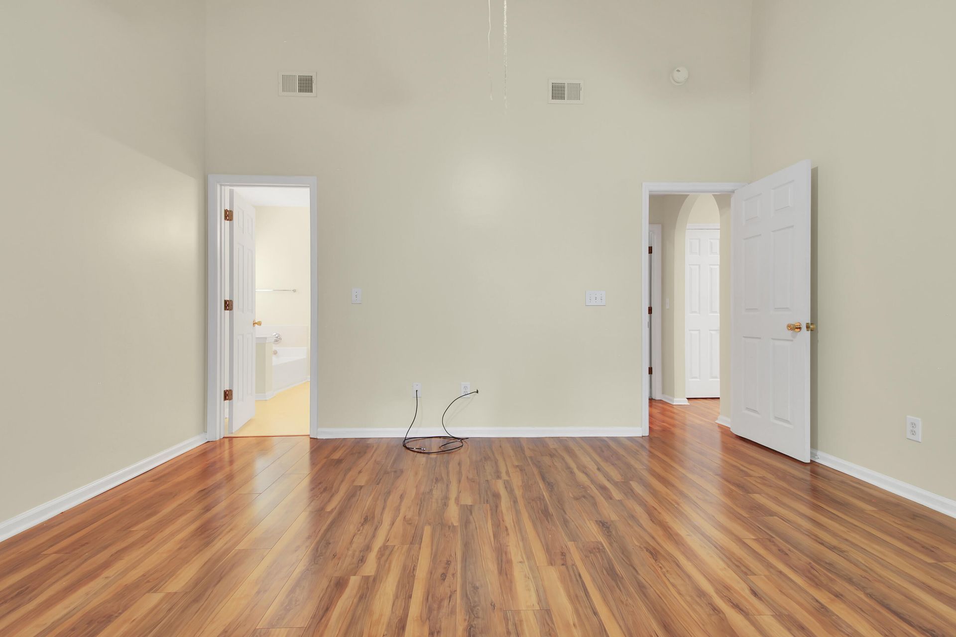 1465 Clarendon Way Photo 21