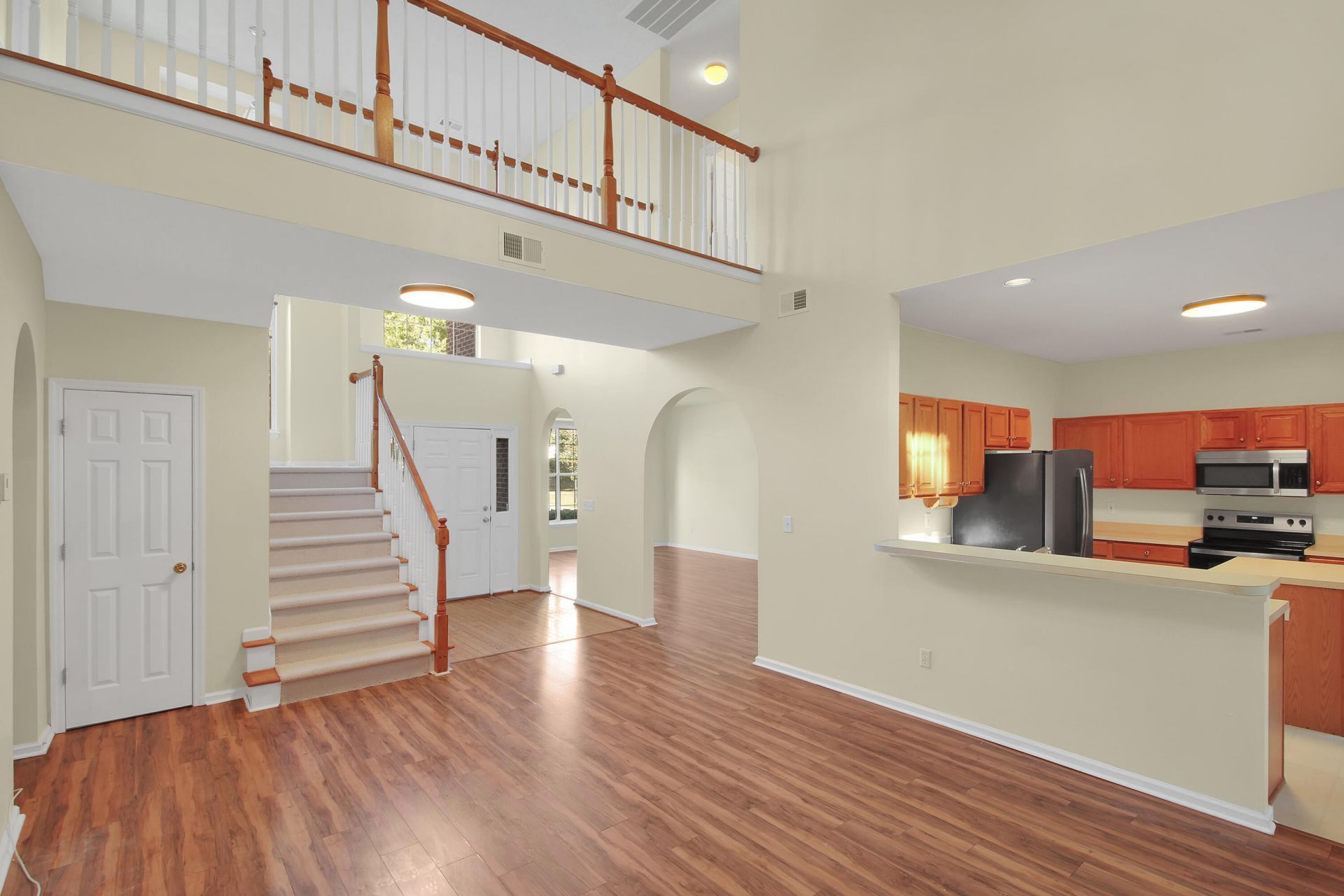 1465 Clarendon Way Photo 28
