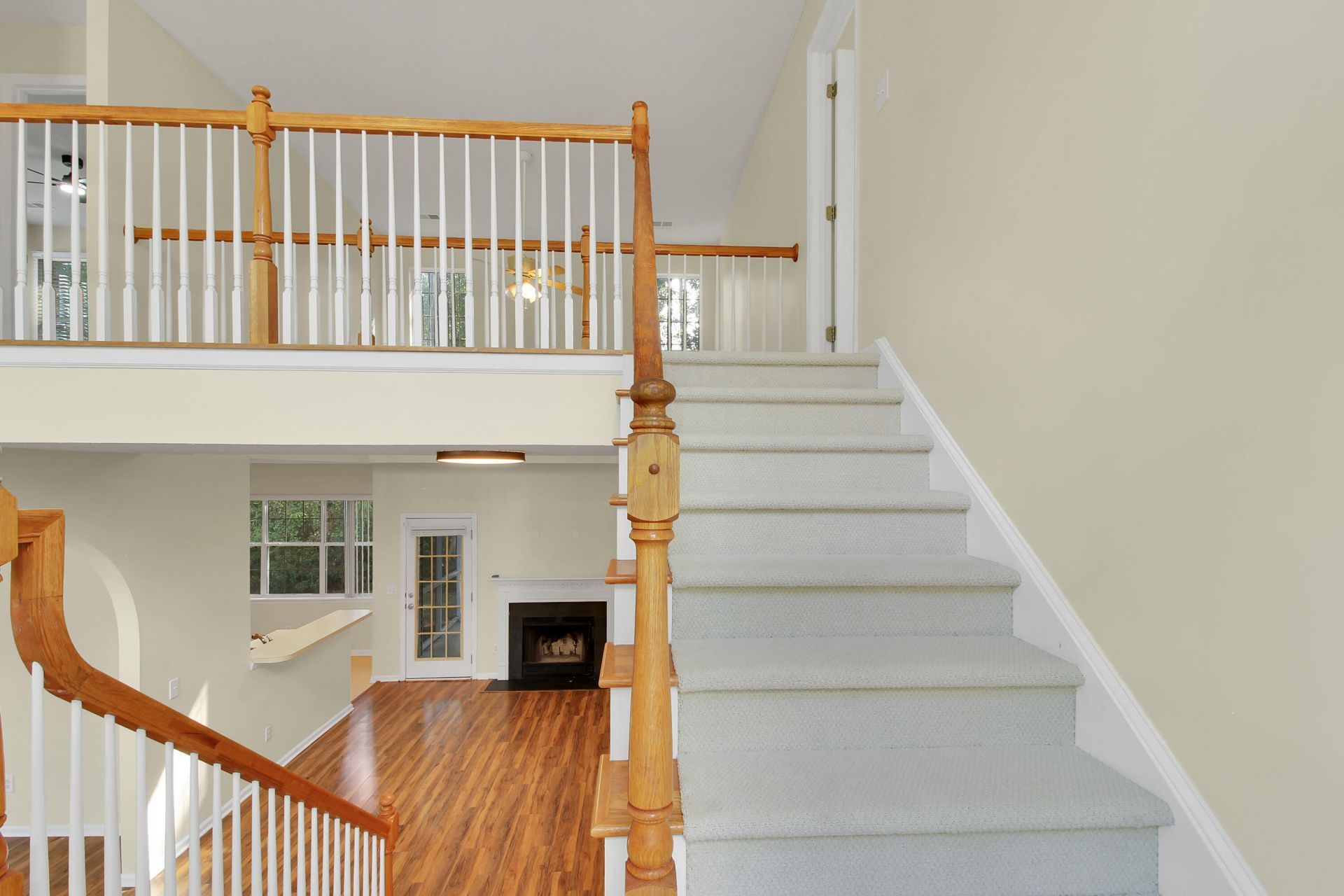 1465 Clarendon Way Photo 29