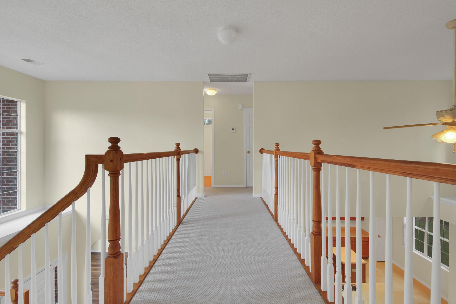 1465 Clarendon Way Photo 30