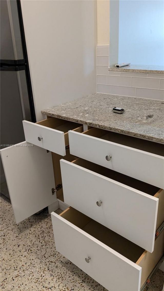 142 SW 18th Ave , Unit 24, Miami, FL 33135 Photo