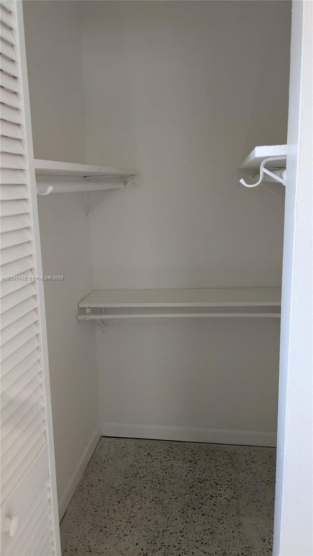 142 SW 18th Ave , Unit 24, Miami, FL 33135 Photo