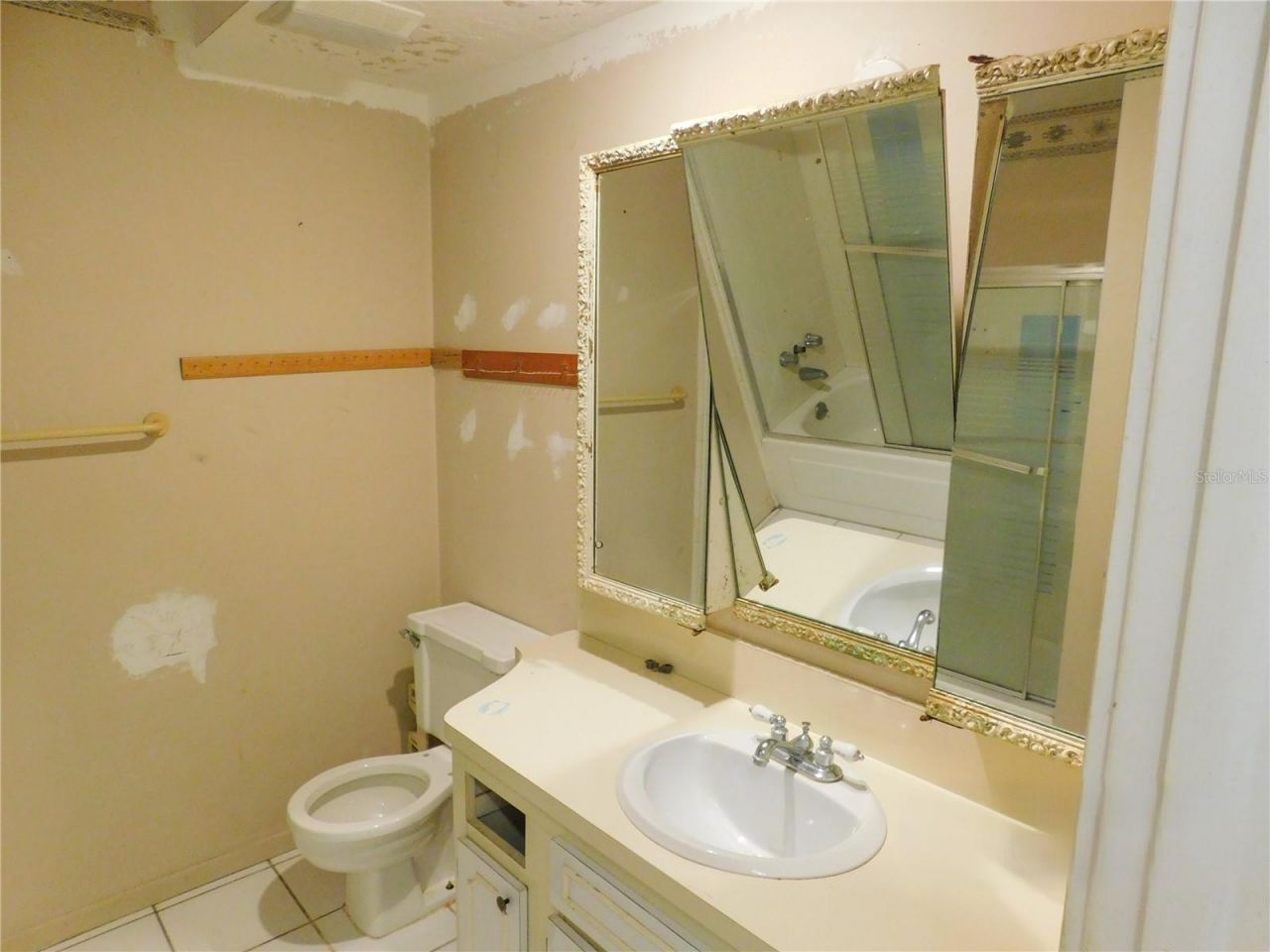 3724 Lalani Boulevard , Sarasota, FL 34232 Photo