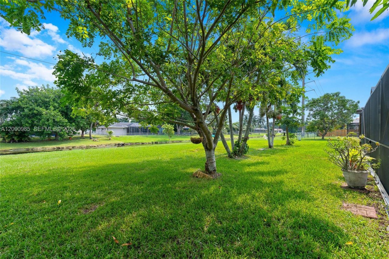 1250 NW 76th Ave, Plantation, FL 33322 Photo