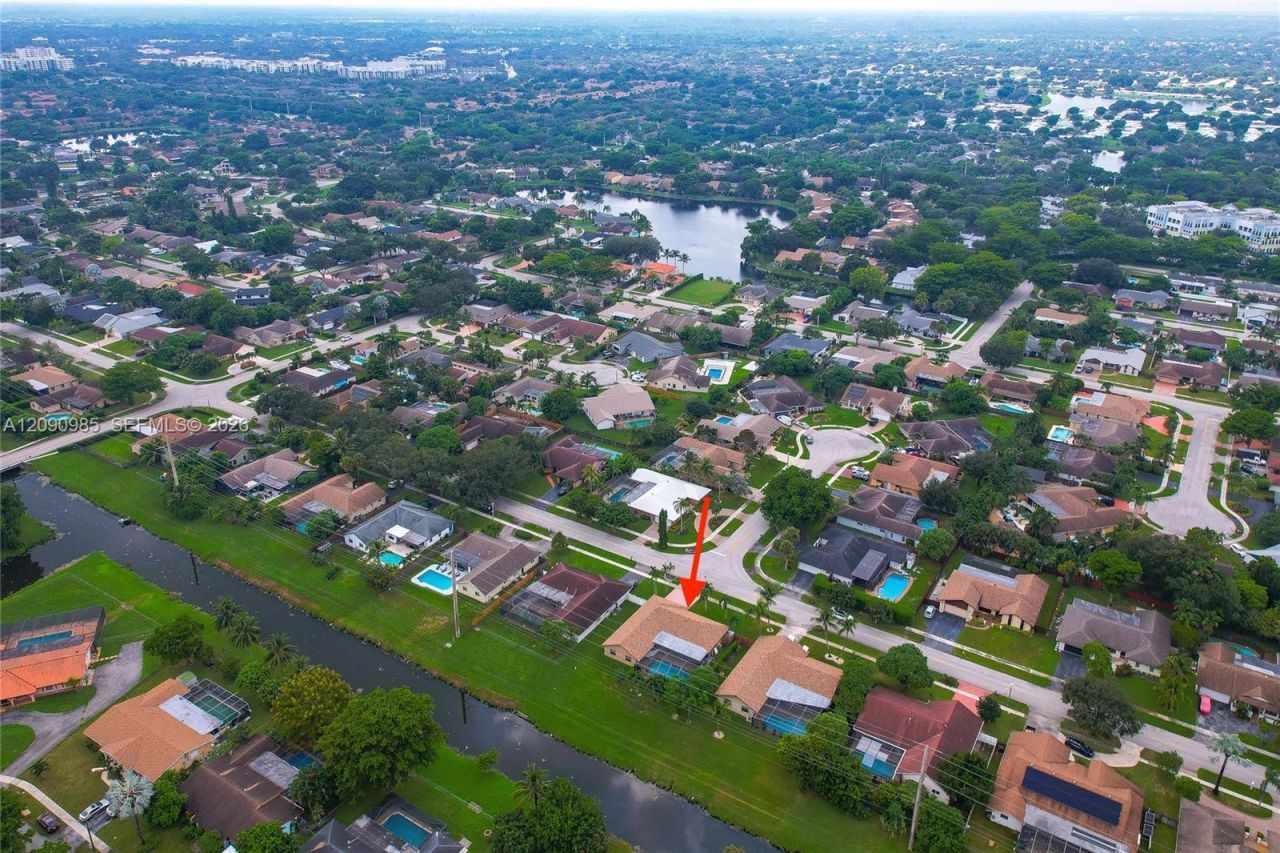 1250 NW 76th Ave, Plantation, FL 33322 Photo