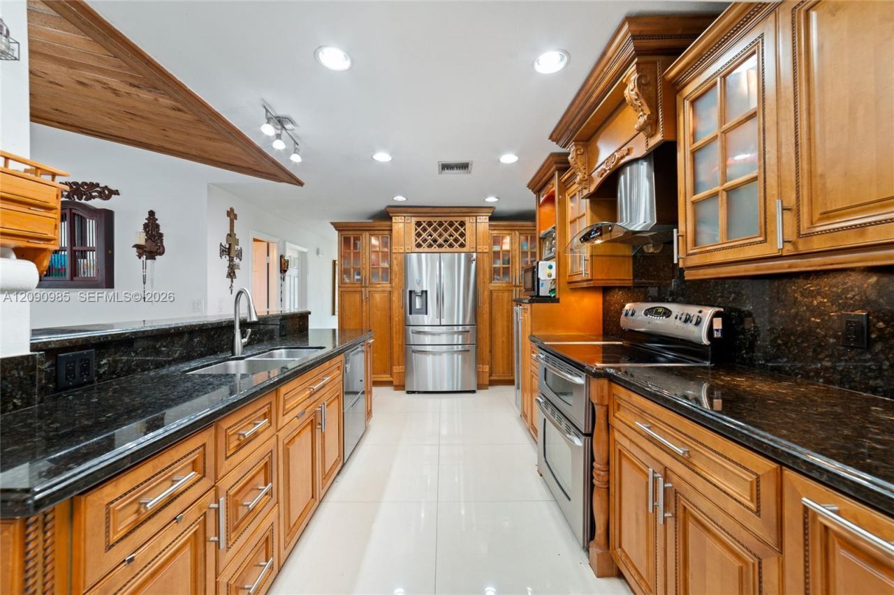 1250 NW 76th Ave, Plantation, FL 33322 Photo