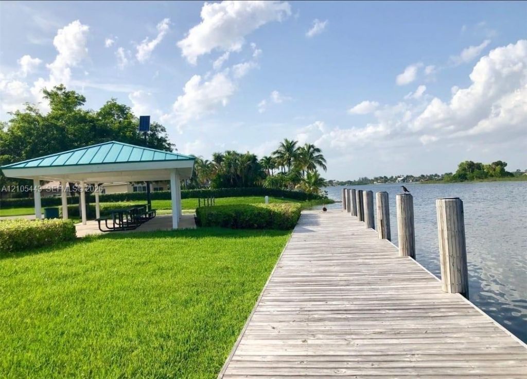 17415 NW 10th St, Pembroke Pines, FL 33029 Photo