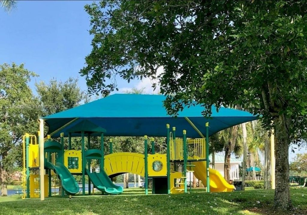 17415 NW 10th St, Pembroke Pines, FL 33029 Photo