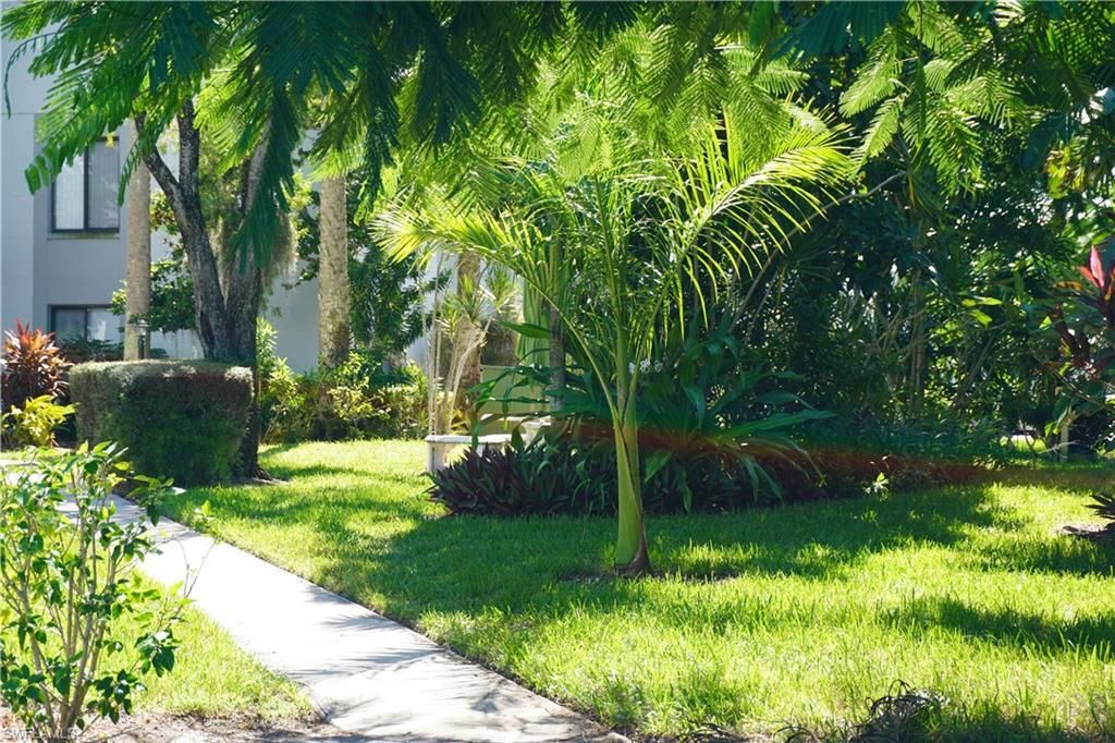 4701 Lakeside Club Blvd , Unit 19, Fort Myers, FL 33905 Photo