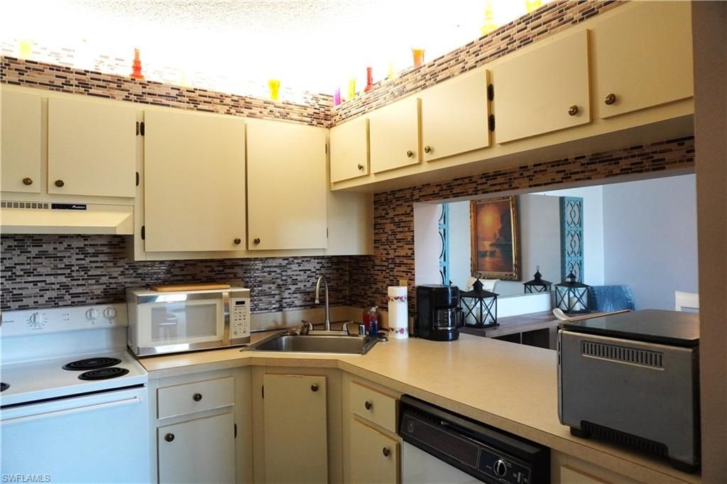 4701 Lakeside Club Blvd , Unit 19, Fort Myers, FL 33905 Photo