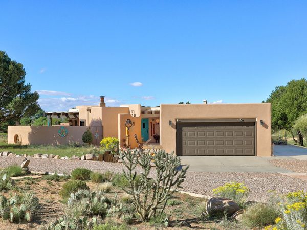 981 Antelope Avenue NE, Albuquerque, NM 87122