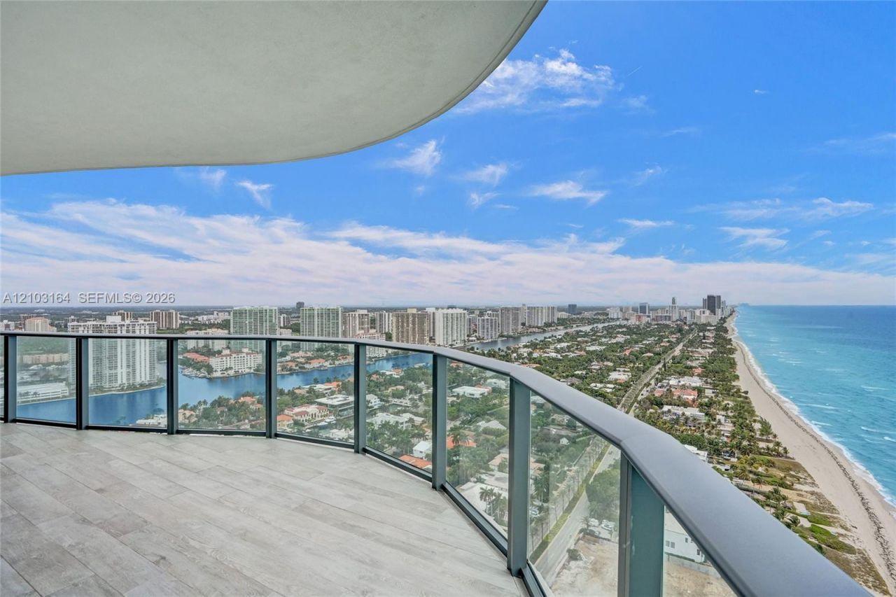 19575 Collins Ave , Unit 33, Sunny Isles Beach, FL 33160 Photo
