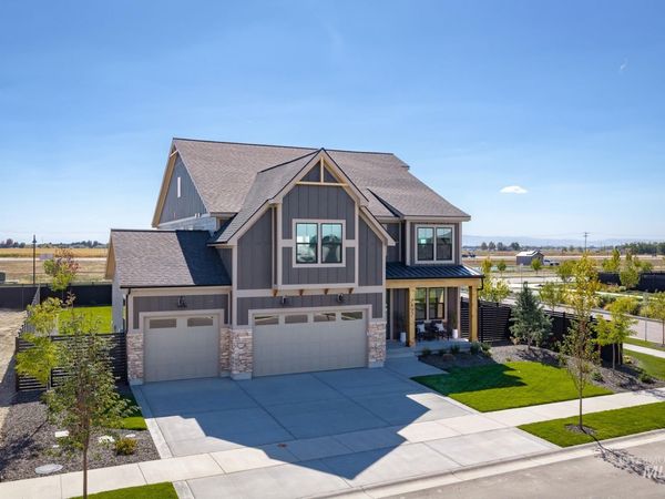 7497 W Whisper Ridge Dr, Meridian, ID 83646