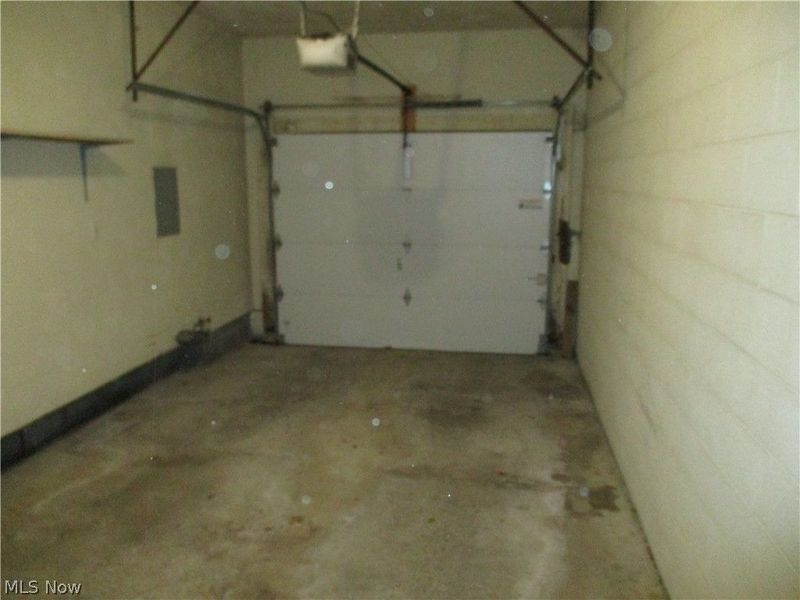 650-652 E Liberty Street, Girard, OH 44420 Photo 17