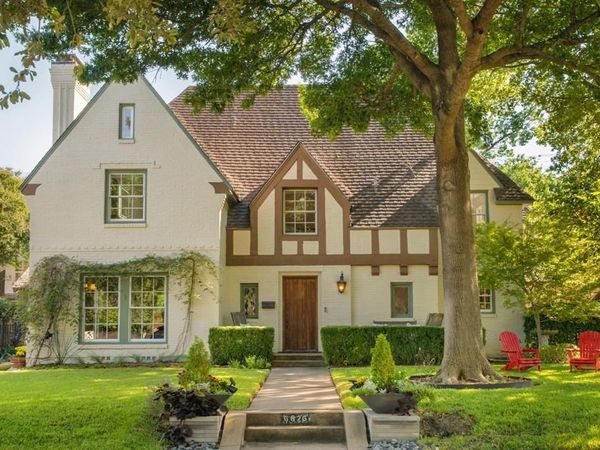 6826 Lakeshore Drive, Dallas, TX 75214
