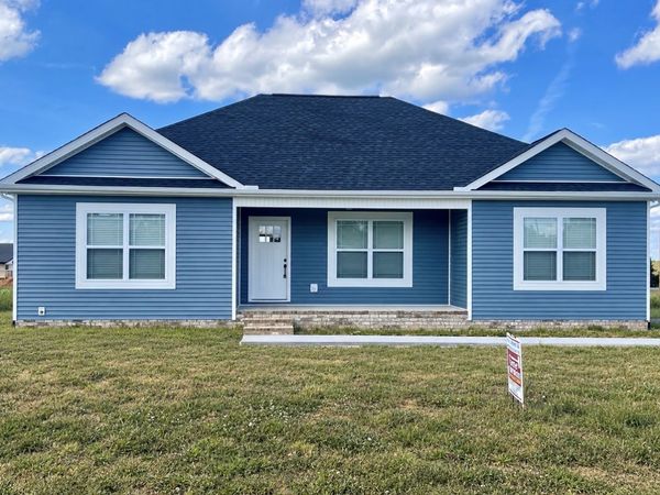 104 Donald Rd , Lafayette, TN 37083