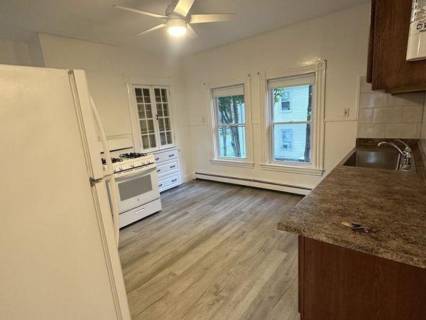 92 Robbins St, Unit 2, Avon, MA 02322