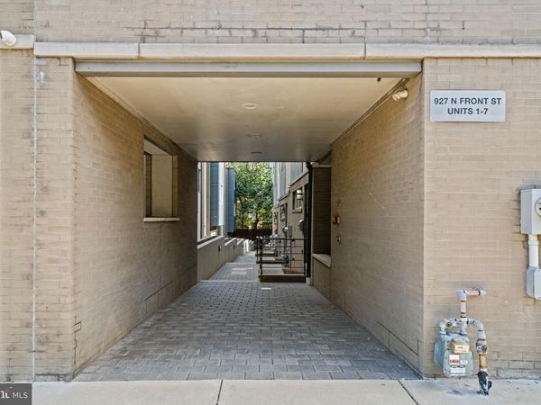 927 N FRONT STREET, Unit 7, PHILADELPHIA, PA 19123